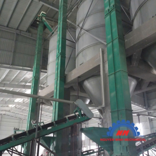 DÂY CHUYỀN SẢN XUẤT VỮA KHÔ LÀ GÌ ?